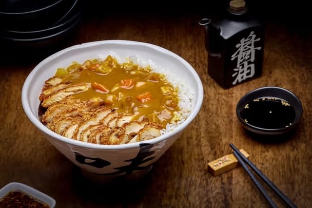 Crispy Chicken / 雞排飯.
