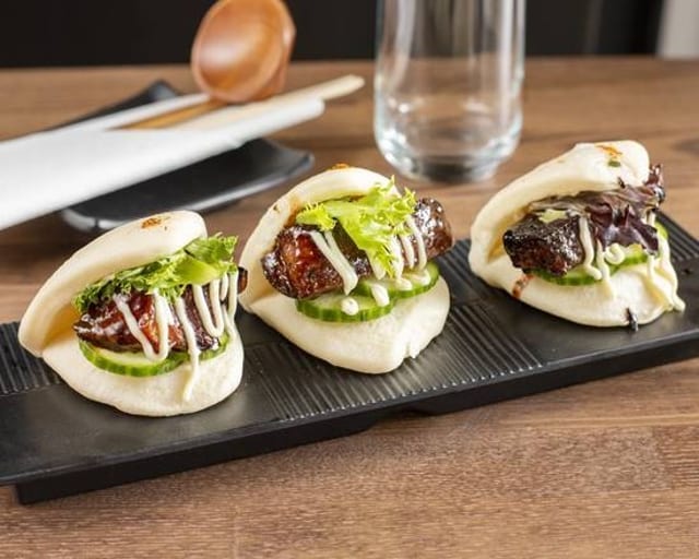 Pork Belly Bao / 五花肉包.