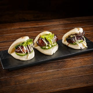 Pork Belly Bao / 五花肉包